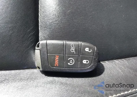 2015 Jeep Grand Cherokee Limited из США, поврежденный, VIN 1C4RJFBG8FC717853